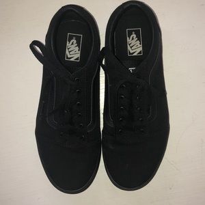Black vans